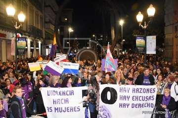 Telde se suma a la manifestación por la Igualdad (Foto Antonio Alí y TA)